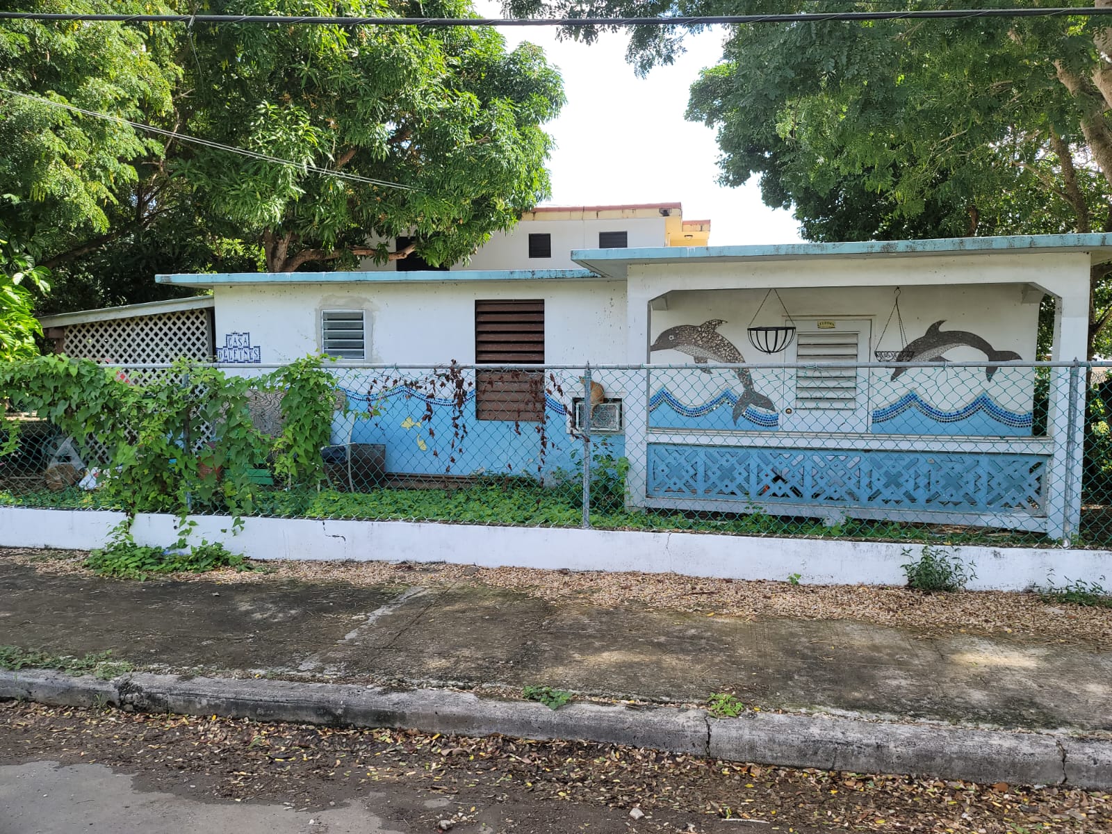 Dolphin House, $305,000